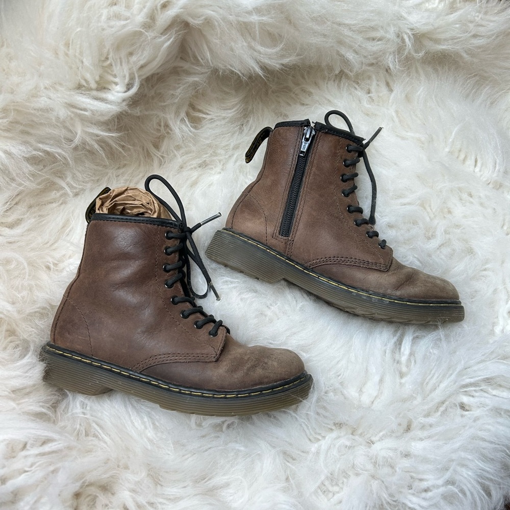 Combat doc martens